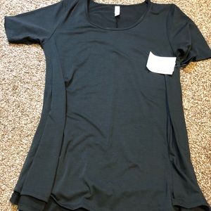 Lularoe black perfect T